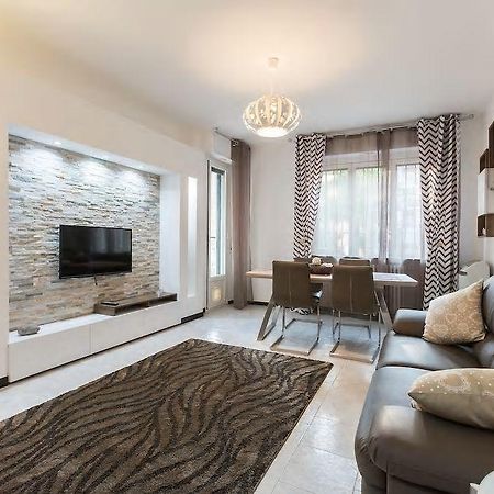Cosy Corner Apartment Milano Exterior foto