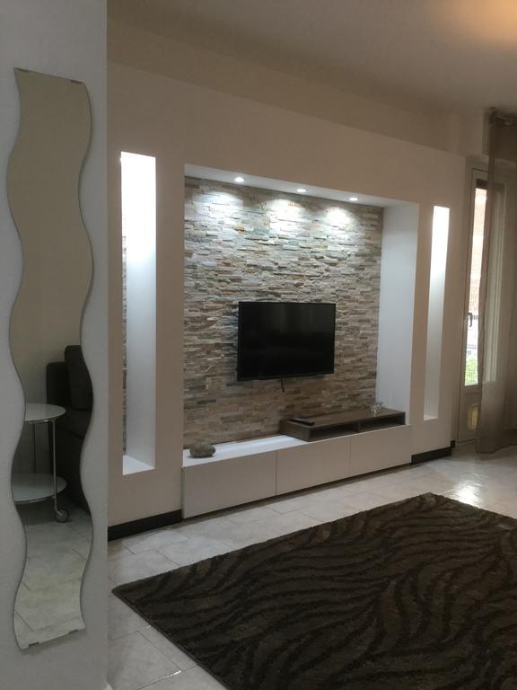 Cosy Corner Apartment Milano Exterior foto