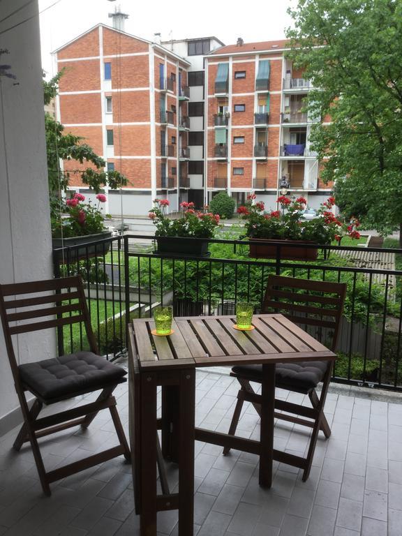 Cosy Corner Apartment Milano Exterior foto